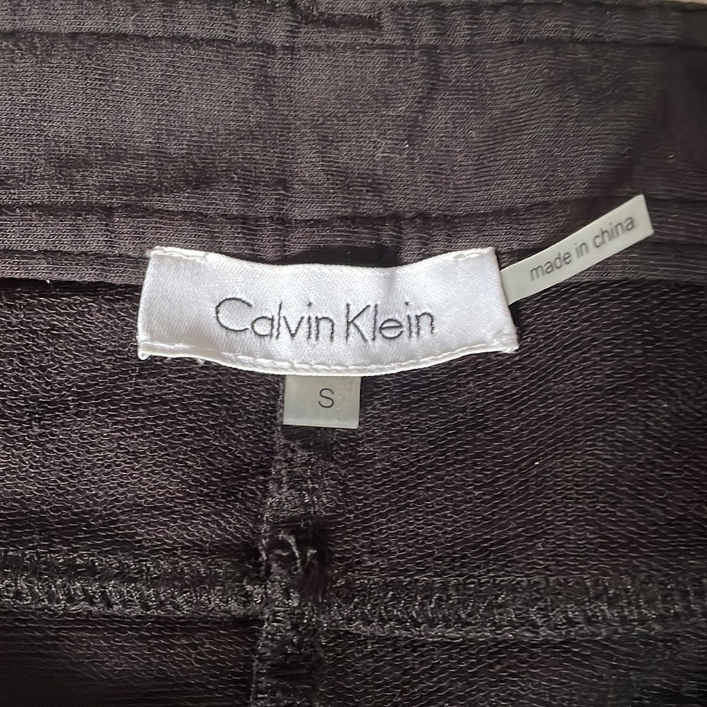 Calvin Klein soft black capris size S womens - Picture 2 of 3
